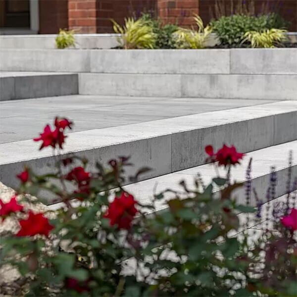 Rinox Ora Concrete Step